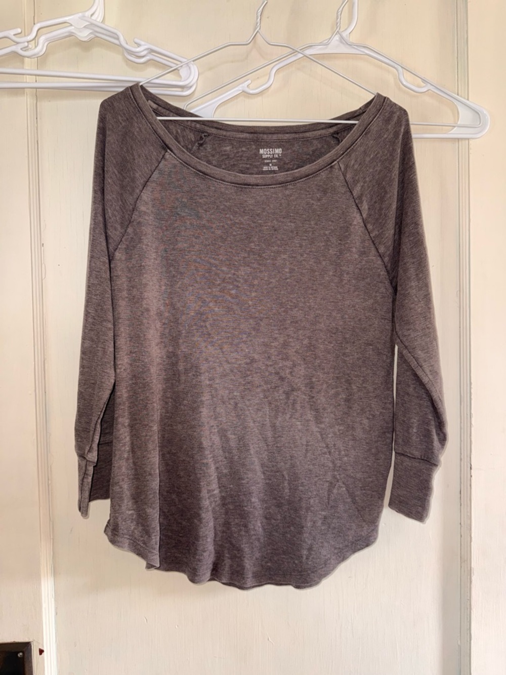 Mossimo Supply Co. Women's Heather Gray Raglan Long Sleeve Top